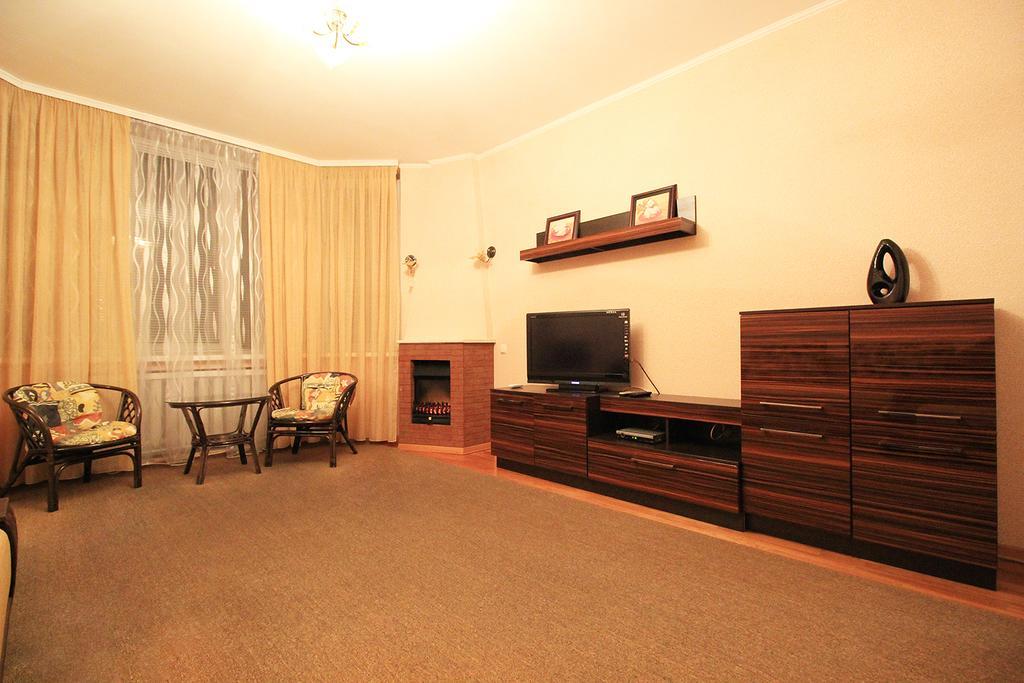 Apartment Poznyaky-Bazhana Kiew Exterior foto