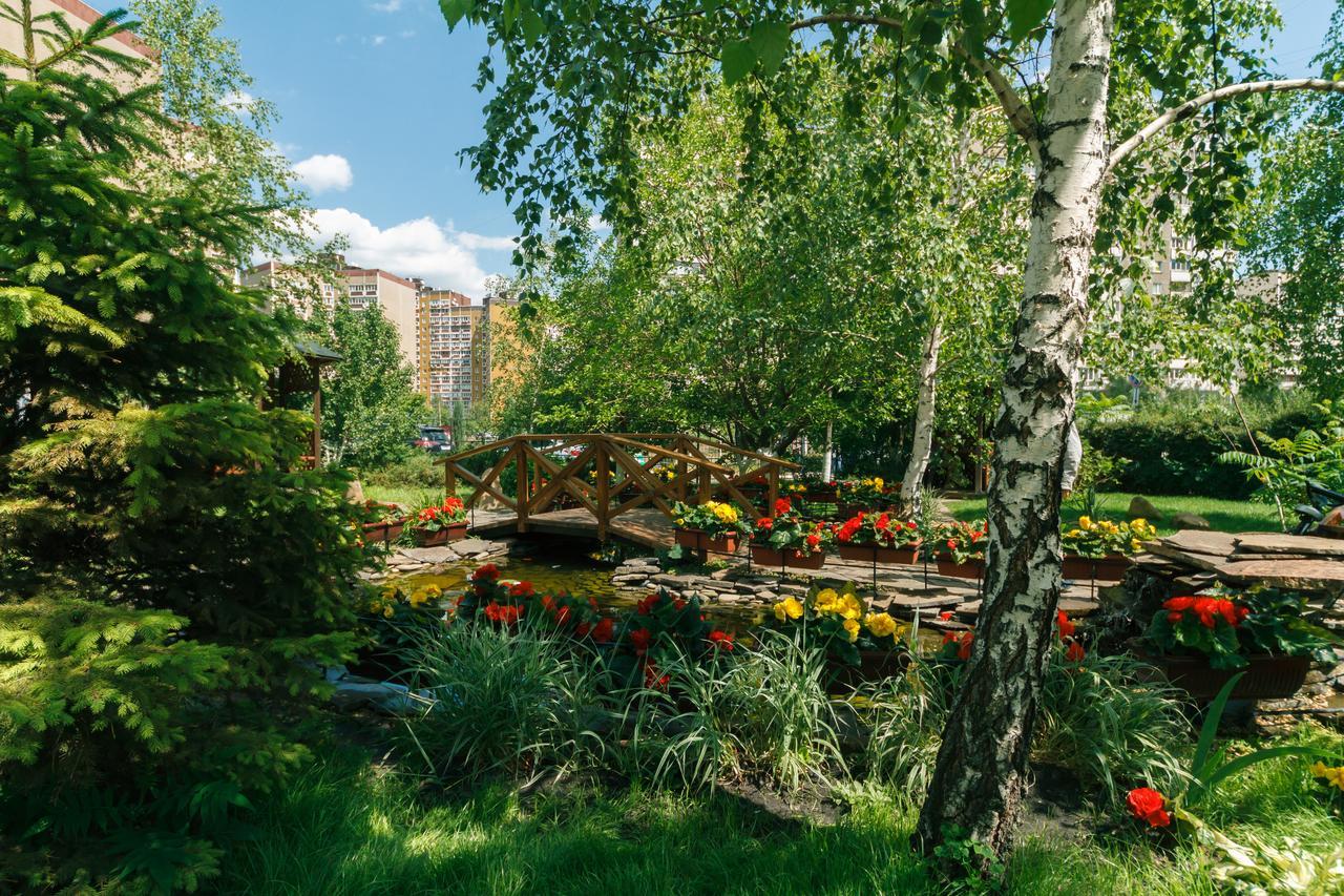 Apartment Poznyaky-Bazhana Kiew Exterior foto